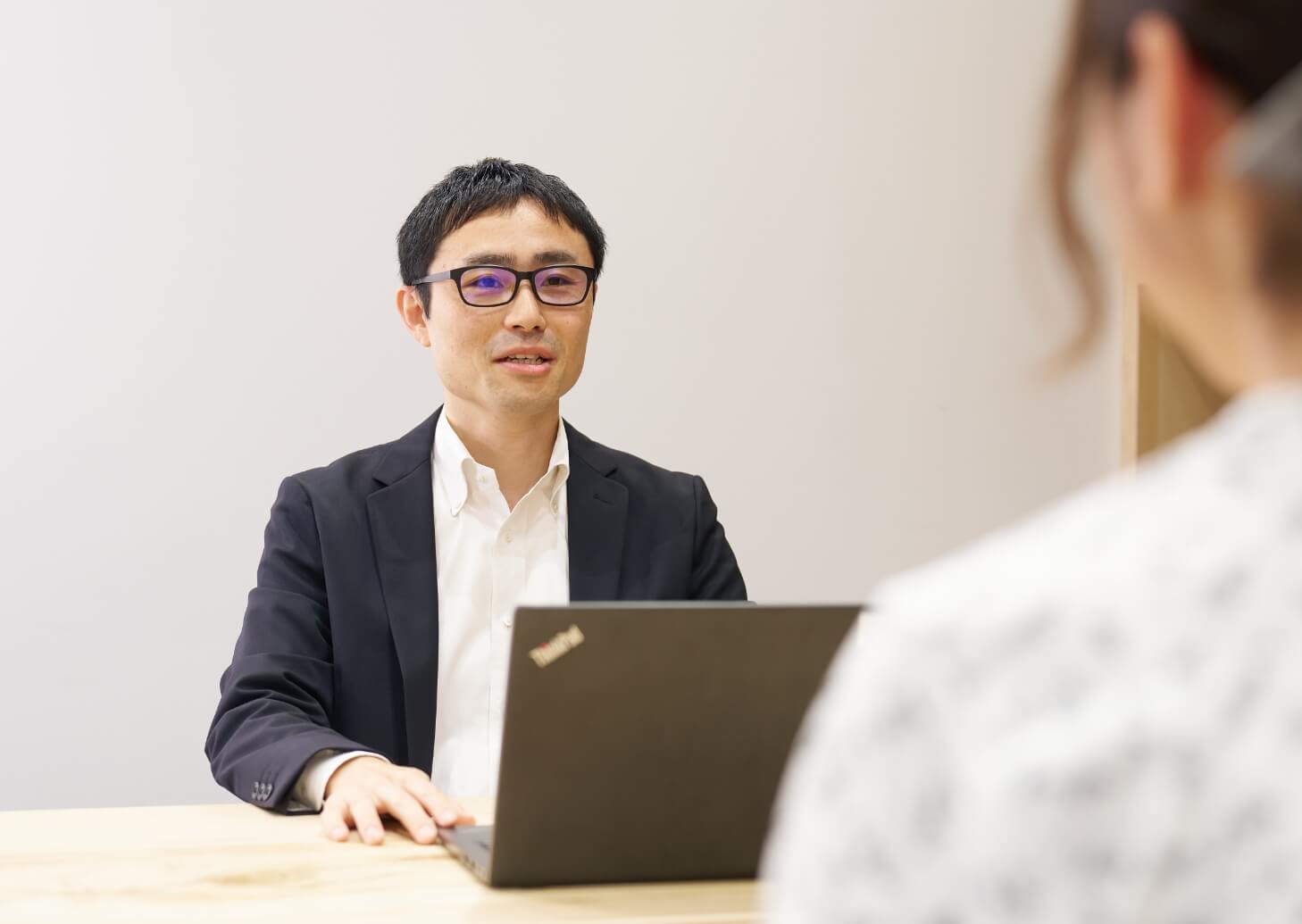 現在の仕事内容を教えてください